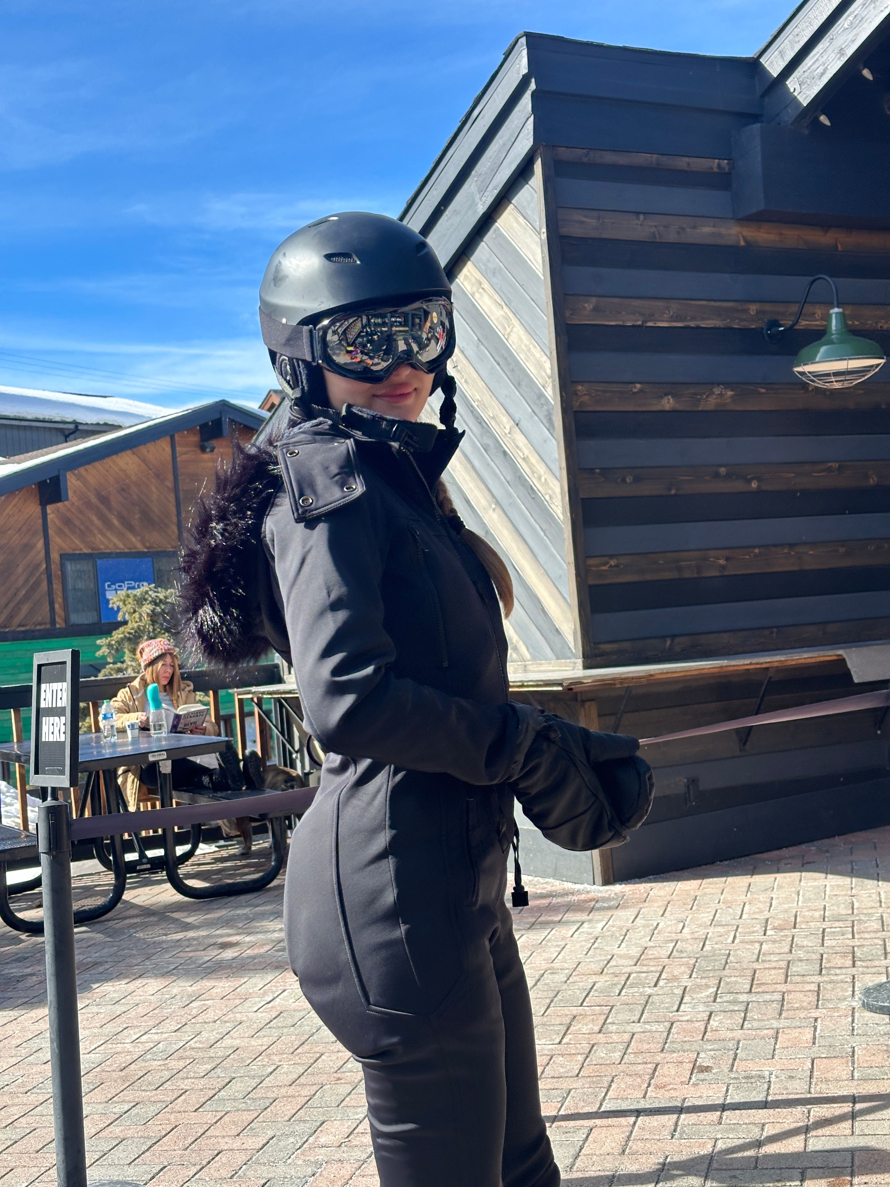 sofa (sofapig.lens) Lens social identity (.lens handle) PFP