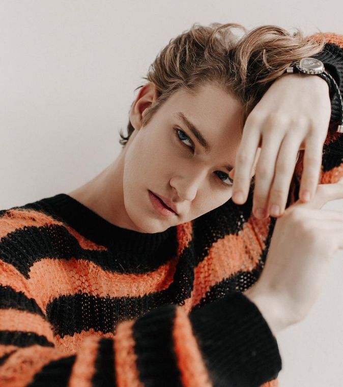 wyatt (wyatty.lens) Lens social identity (.lens handle) PFP