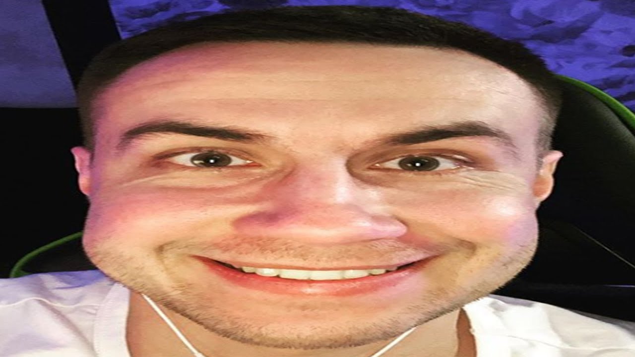 Den's Lens avatar