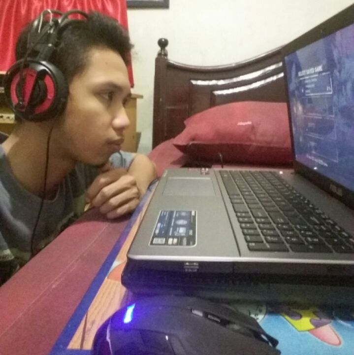 Maghaliqhna Dzulfiqar (maghaliqhna.lens) Lens social identity (.lens handle) PFP