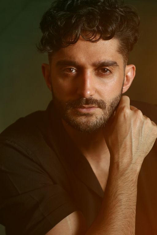 Arash Thr (signall.lens) Lens social identity (.lens handle) PFP