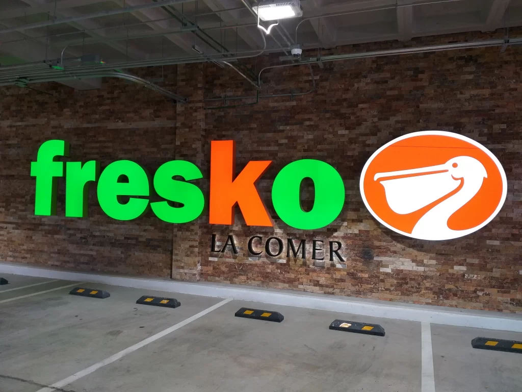 anuncio luminoso en queretaro