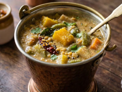 Ezhukari kootu - Mains dish from EZGatherr catering menu