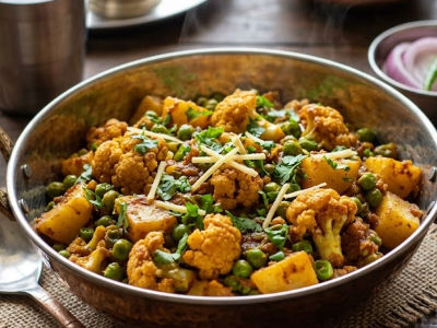 Gobhi Aloo Matar - Mains dish from EZGatherr catering menu