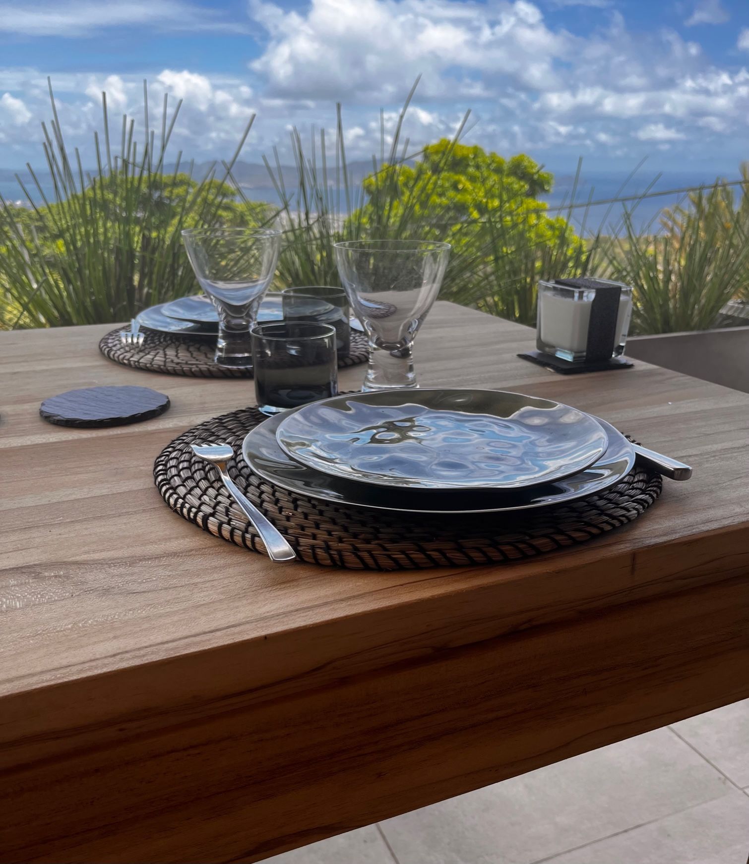 Repas face à la mer