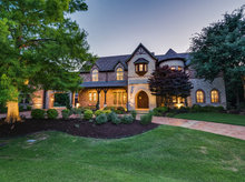 An Entertainer's Private Oasis!