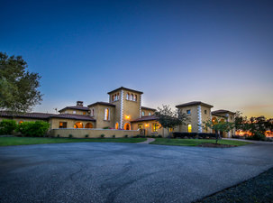 This Meticulously Designed, Tuscan-Inspired Estate