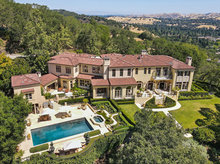Lark Ridge Retreat
