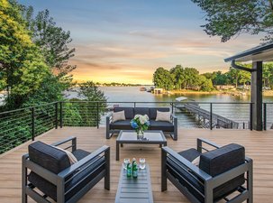 Lakeshore Adrift: Lake Norman Luxury Rental