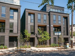Balch Creek Townhomes - In the Heart of NW Portland