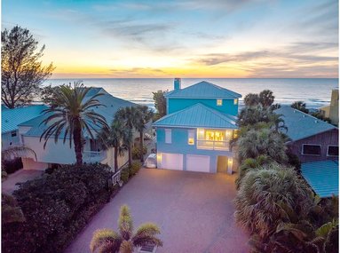 Amazing Home with Beach and Bay Front