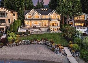 West Lake Sammamish Custom Waterfront