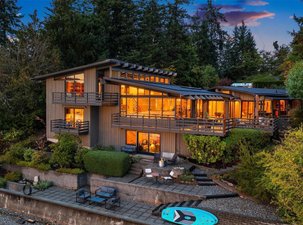 Vashon Island Contemporary Waterfront Look-Out