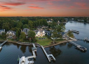 Prime Waterfront Location on Lake Norman