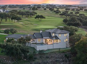 Luxury Golfside Waterfront — Diamond of the Fairway!