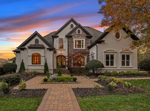 Incredible Lake Norman Views!