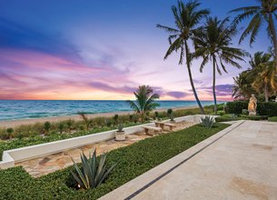 75’ of Direct Oceanfront on Ft. Lauderdale Beach