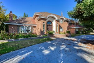 Exquisite Sierra Oaks Vista Residence