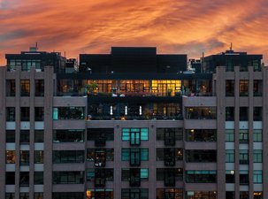 PEARL DISTRICT PENTHOUSE