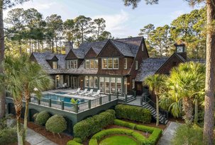 Gracious Estate within the Exclusive Preserve Community 