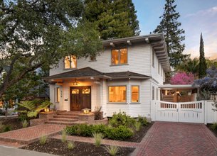 Craftsman-Style Stunner Oozing Charm And Character