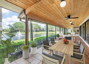 Waterfront Villa in Palm Beach Polo