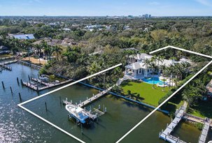 Direct intracoastal in the Heart of Palm Beach Gardens