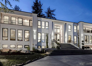 Magnificent New Medina Home