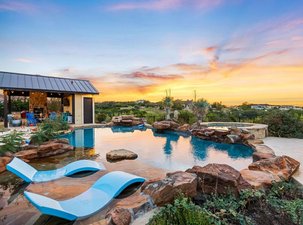 Spectacular Texas Hill Country Living