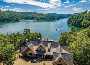 The Blue Ridge Mountains of North Carolina Are Calling You 