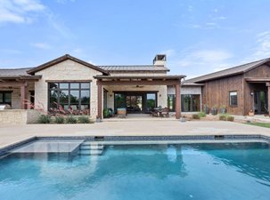 Unrestricted 46 Acre Ranch In Dripping Springs 