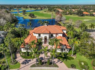 Breathtaking Lake And Golf Front Setting