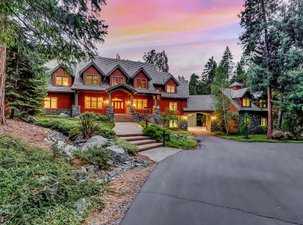 Custom 6,000 SF Estate on 40 Acres