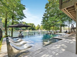 Niblick on Norman: Lake Norman Luxury Rental