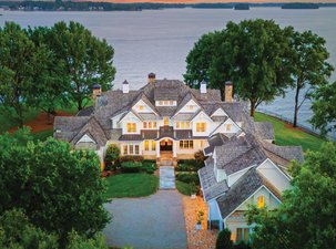 New England-Inspired Estate on Waterfont Peninsula