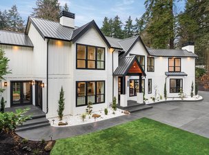 MODERN FARMHOUSE—LAKE OSWEGO