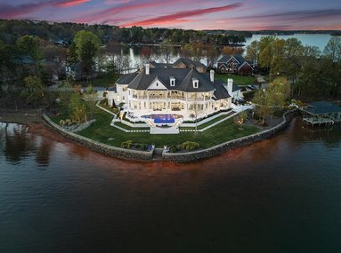 A Masterpiece of Luxury Lakefront Living