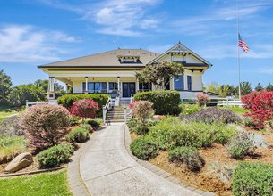 Spring Hills Golf Course + Land For Development