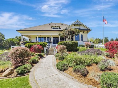 Spring Hills Golf Course + Land For Development