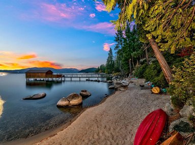 Custom-Crafted Mountain Lodge