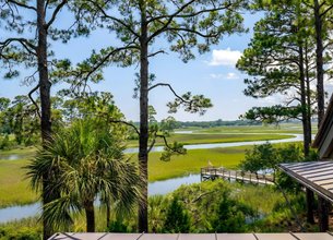 Exceptional Residence in the Cassique Community on Kiawah