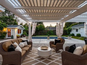 Desirable Agua Caliente Knolls