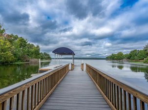 Lakefront Dream Home in the Sought-After Old North State Community