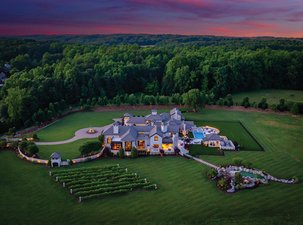 A Grand Estate Behind the Gates in Davidson