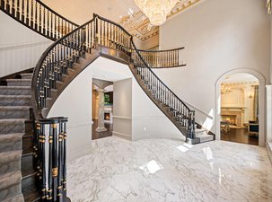 Custom Design Meets Timeless Grandeur & Privacy