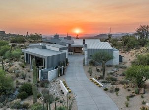 Timeless, Desert Contemporary-Style Home 