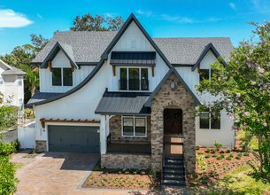 Stunning New South Tampa Pool Home