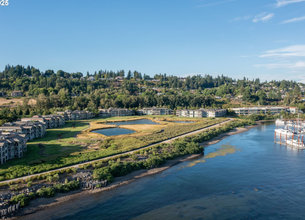 Extraordinary Living on The Columbia Riverfront