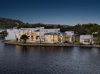 Modern Lakefront Masterpiece on Lake LBJ