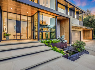 A Modern Masterpiece in Westlake Hills